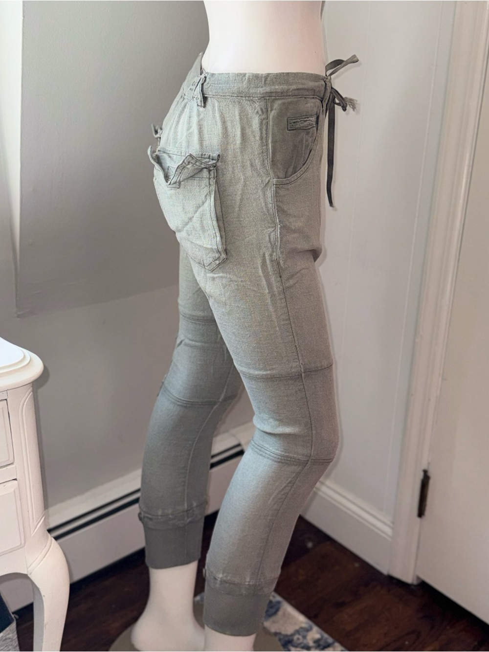 Bianco Jeans Grey/Sage Linen Blend Cargo Jogger Pants Cropped | 26